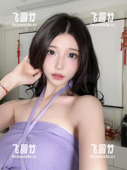 陈妮妮UNI 微密圈 - 细腻的图片,陈妮妮UNI给我们带来少女美背的另一面!