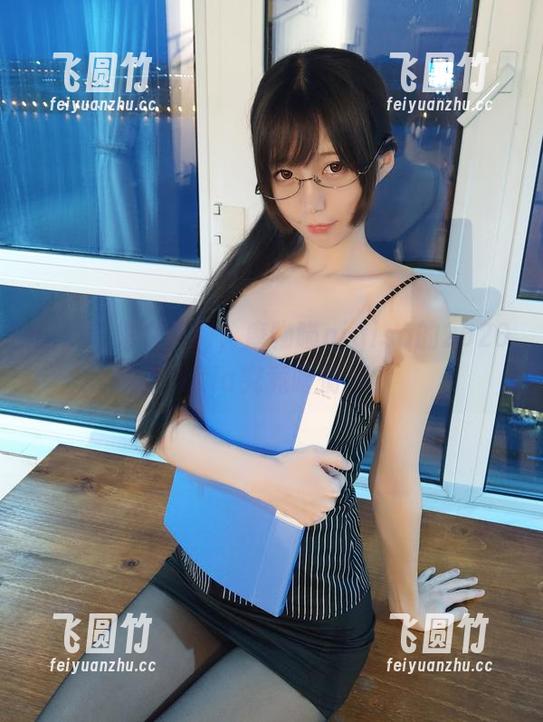 这组图集真定制，魔物喵nigisa的2020fantia究竟啥情况？